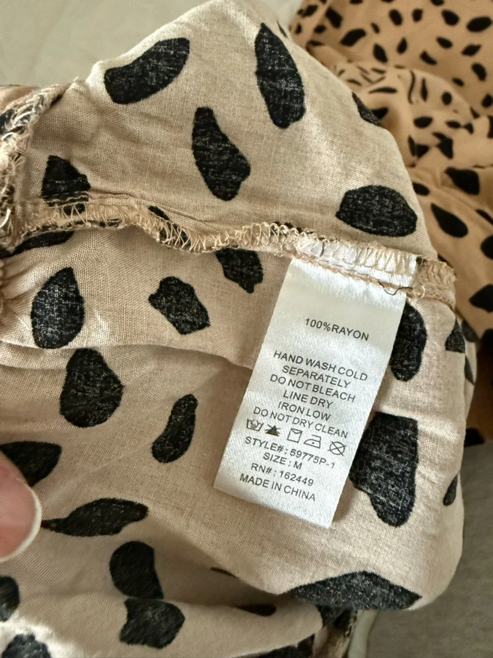 Milk & Honey Women’s Printed Wide Leg Rayon Pants Sz. M - Picture 6 of 7
